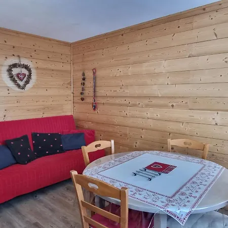Renove Confort 4 Pers, Montagne, Pied Des Pistes - Fr-1-181-2713 * La Plagne